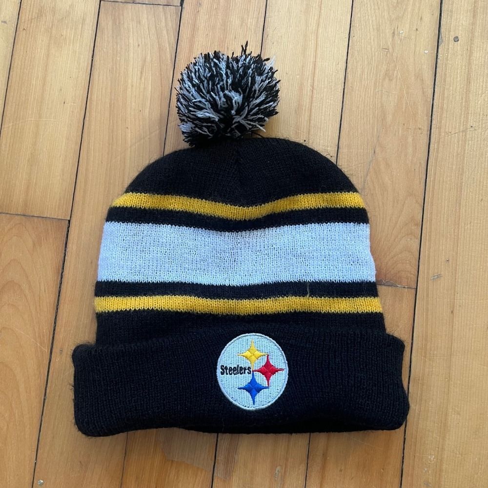 Pittsburgh Steelers NFL Budweiser Knit Pom Beanie Hat Black Yellow White